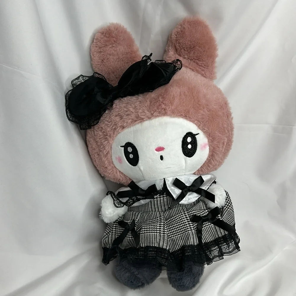 My Melody Gothic 15" Plush - Picture 3 of 13